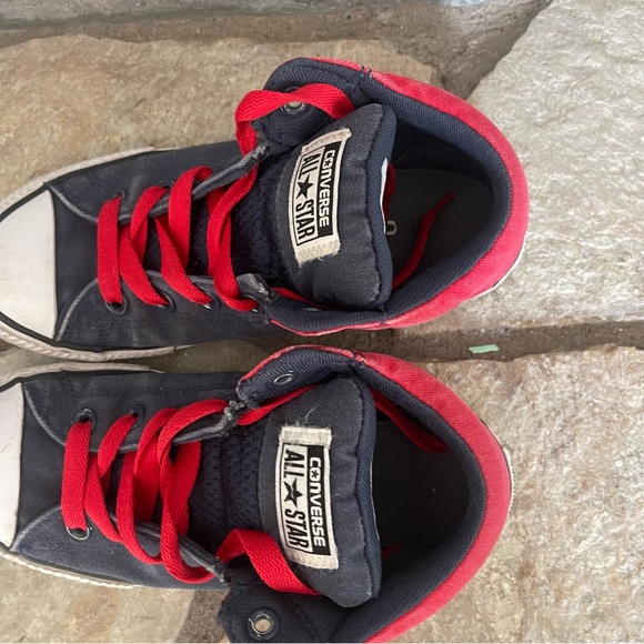 Youth converse all star shoes Sz 3 - Picture 3 of 5